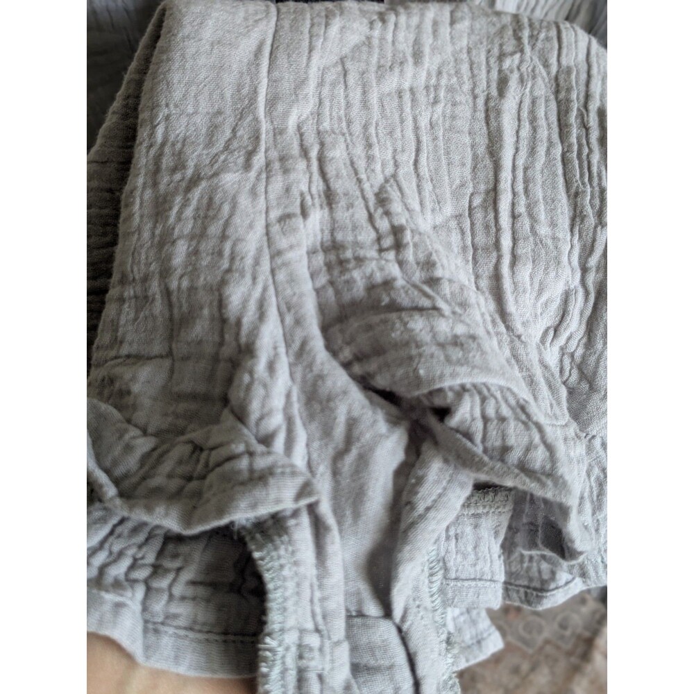 One Clothing NWT Forever 21 Short Jumpsuit Grey Ruffle M - Picture 3 of 5